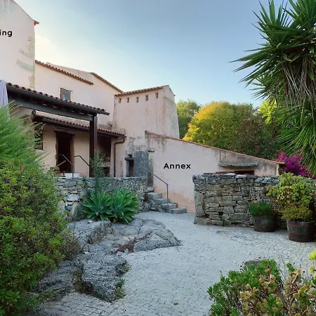 Pedra Natural Country house *