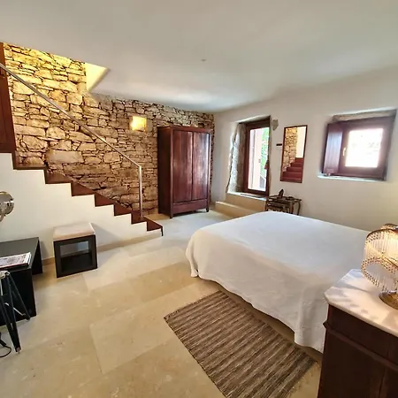 Landhuis Pedra Natural *