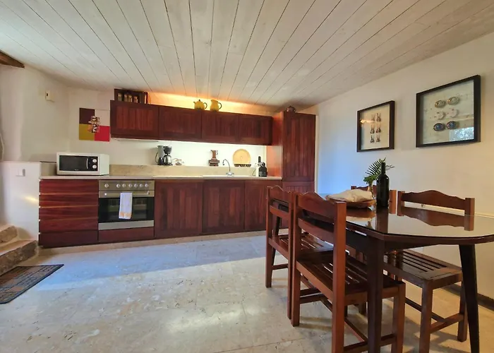 בית כפרי Pedra Natural