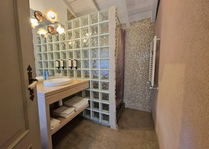 בית כפרי Pedra Natural *