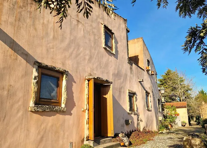 בית כפרי Pedra Natural *