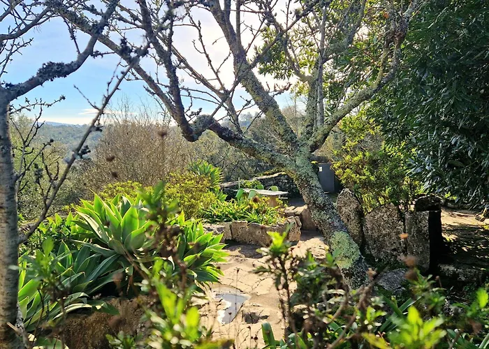 בית כפרי Pedra Natural *